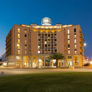 4* Szálloda Western Biri
