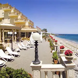 https://hellenia-yachting.sicilyhotelsitaly.net